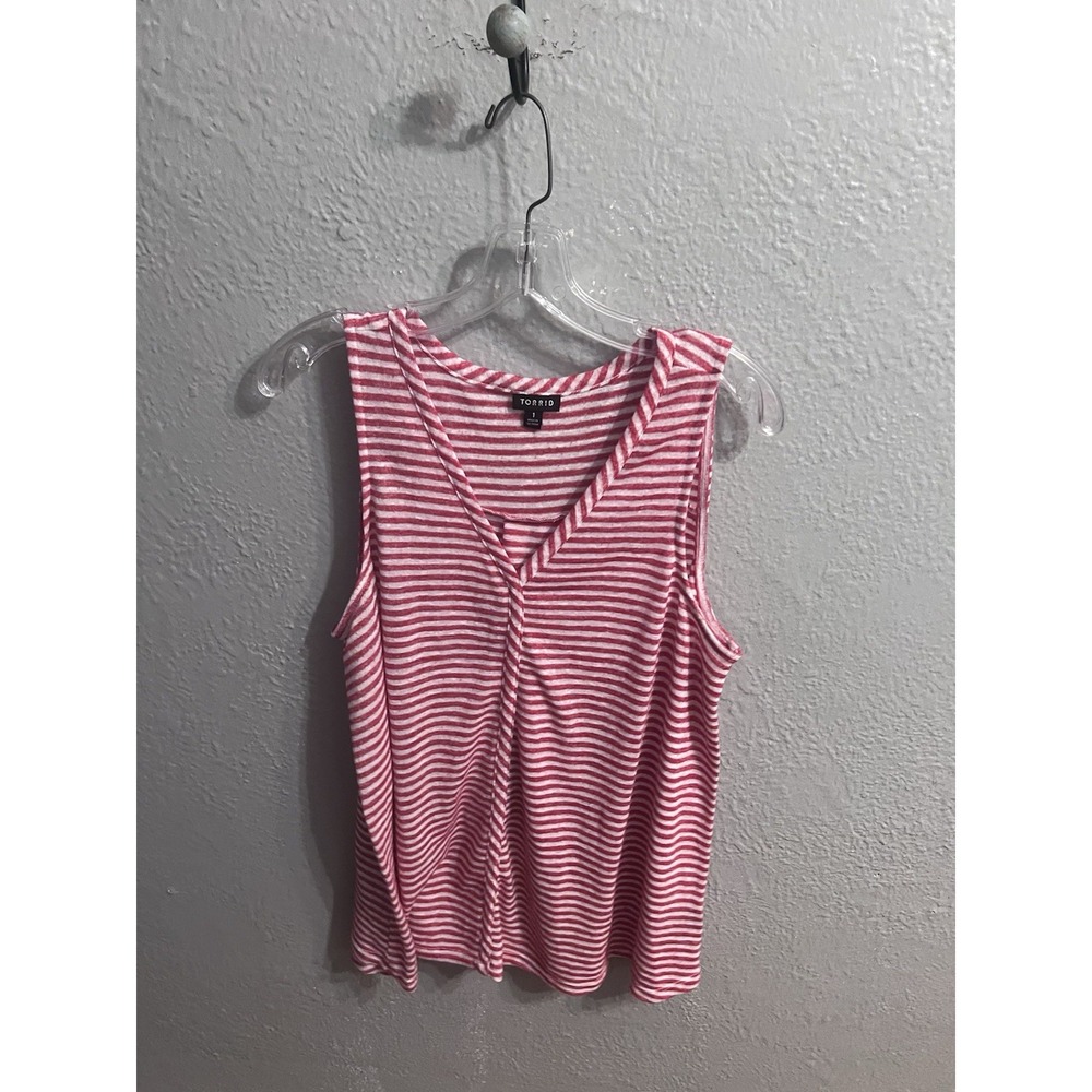 Torrid Womens Size 1 Sleeveless Red White Striped Shirt Pullover